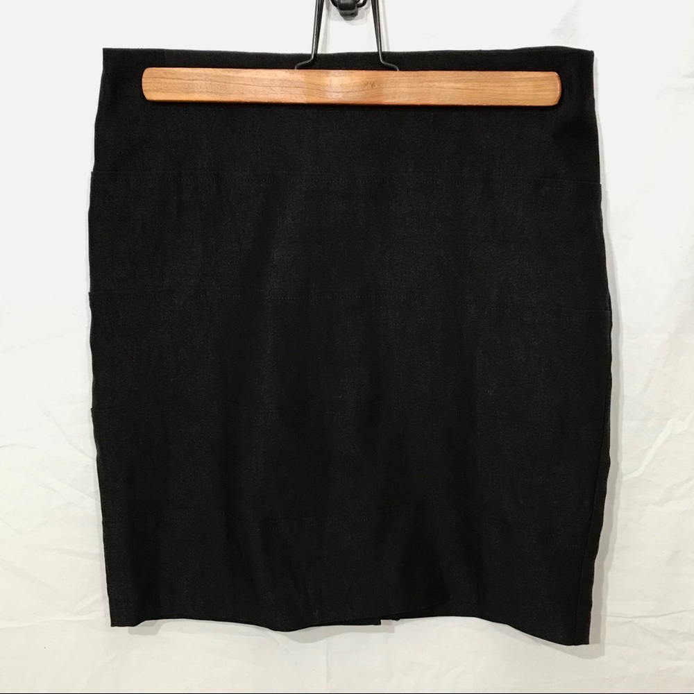 High Waisted Black Mini Skirt | Perfect Fit! | M